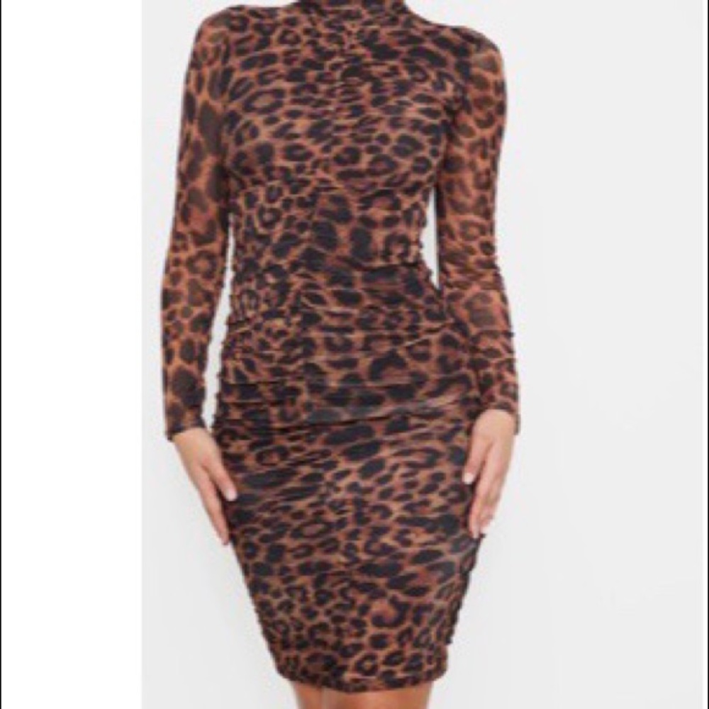 Leopard print midi dress